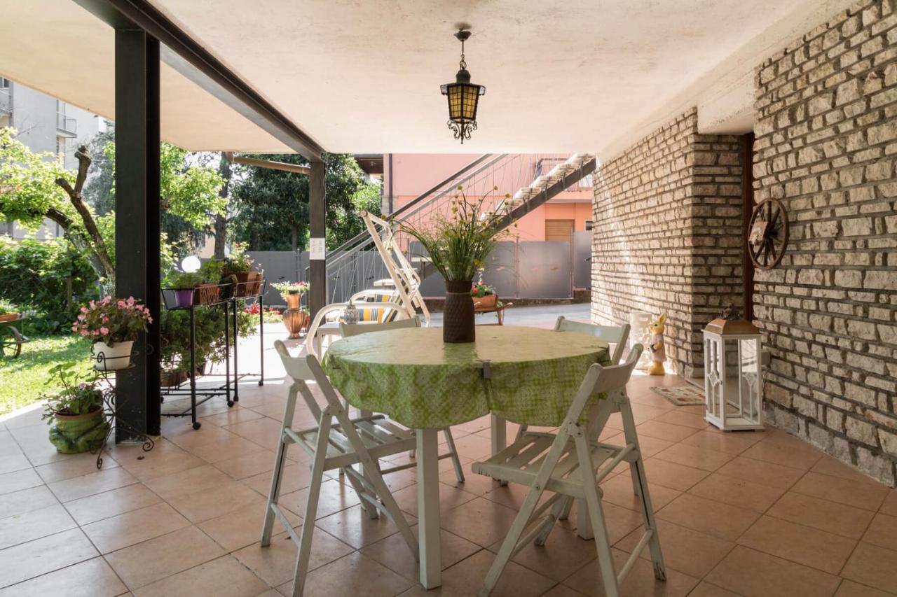Villa Francesco Appartamento La Ruota 데센자노델가르다 외부 사진